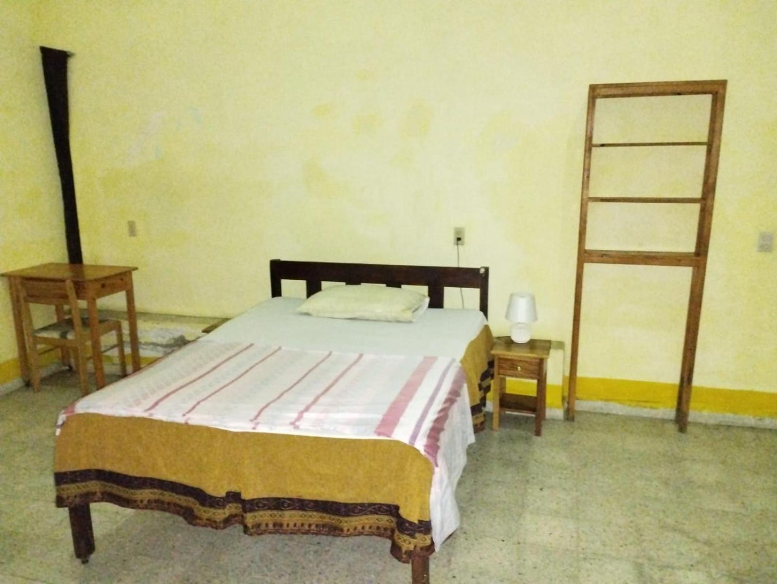 Hostal Juan Lindo ซานเปโดร ซูลา ภายนอก รูปภาพ