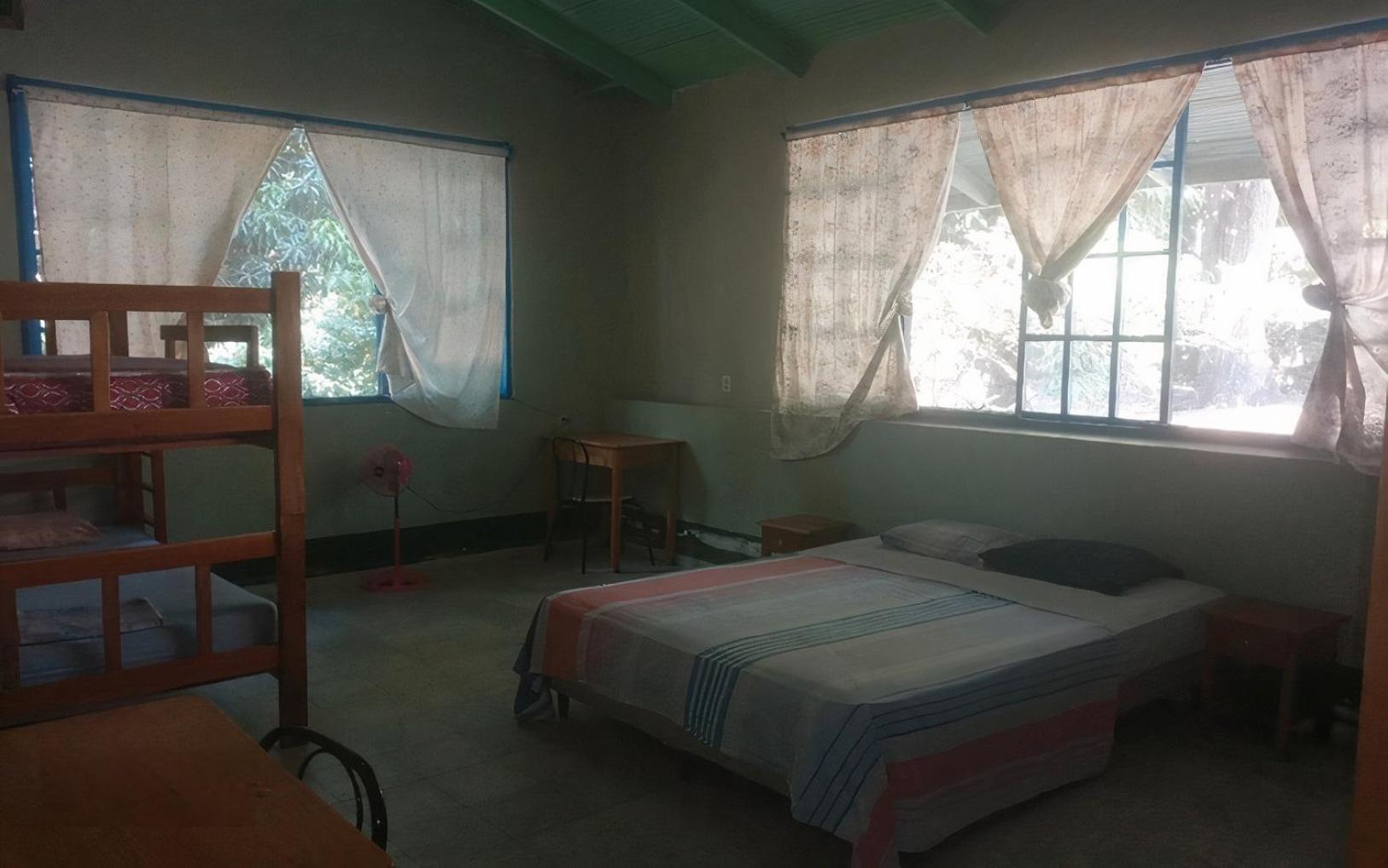 Hostal Juan Lindo ซานเปโดร ซูลา ภายนอก รูปภาพ