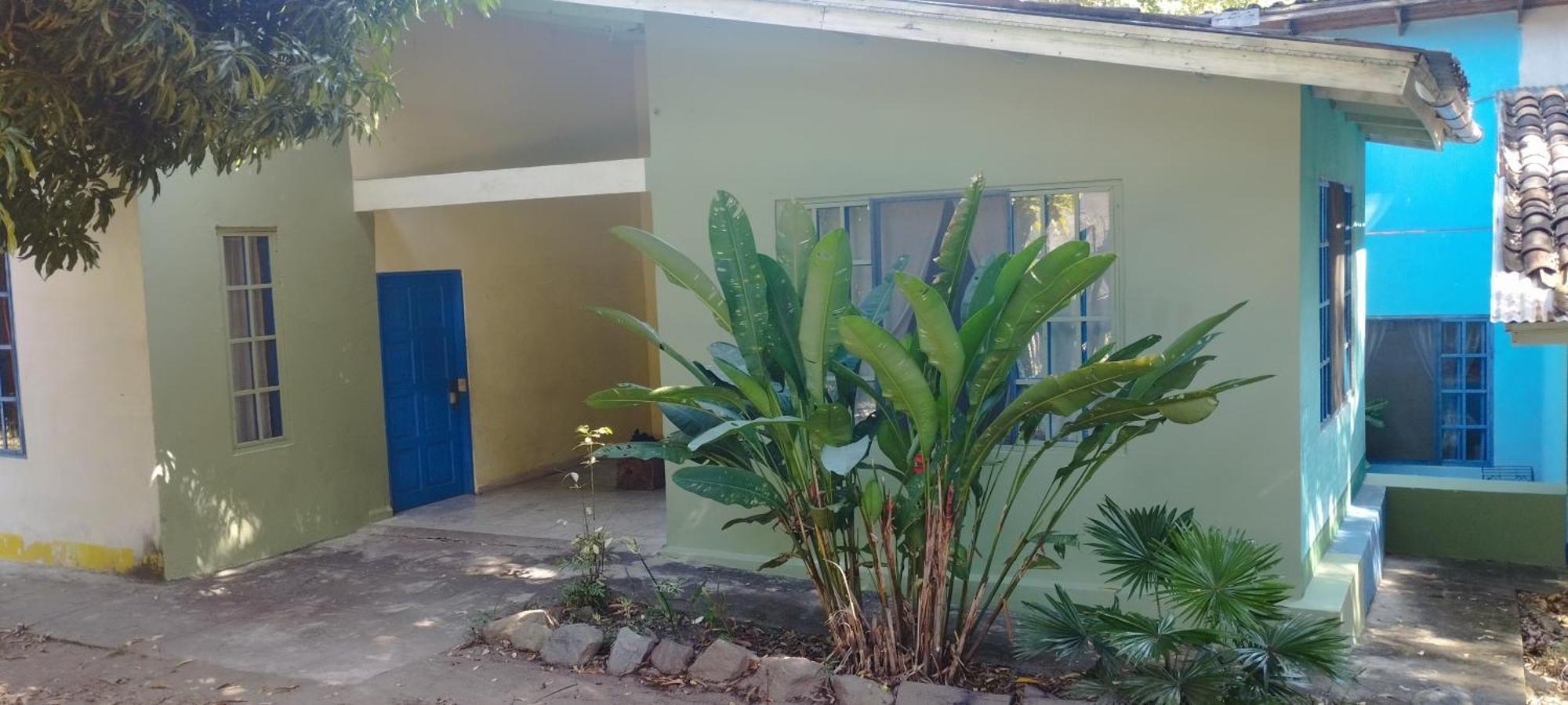 Hostal Juan Lindo ซานเปโดร ซูลา ภายนอก รูปภาพ
